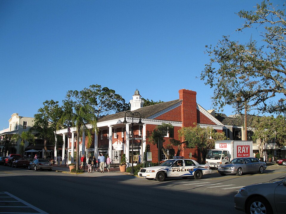 A picture of Ted Smallwood's Store, a Collier County landmark.